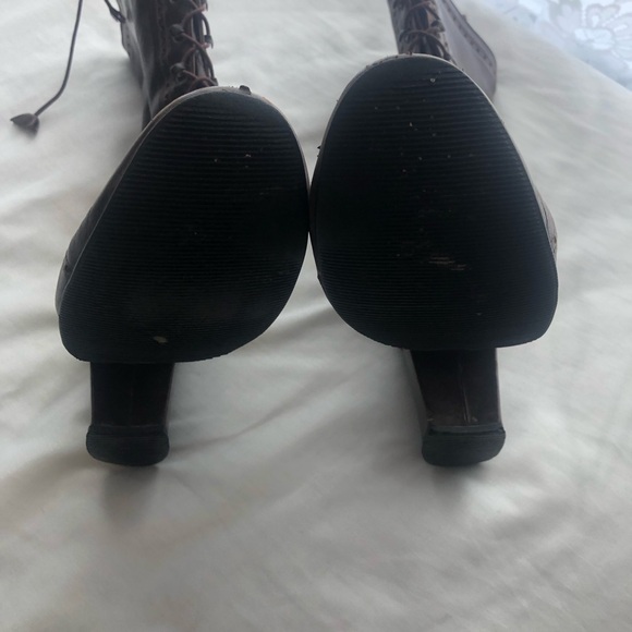 Victorian Style Alpine Dark Brown Leather Lace-Up Boots - Picture 7 of 13